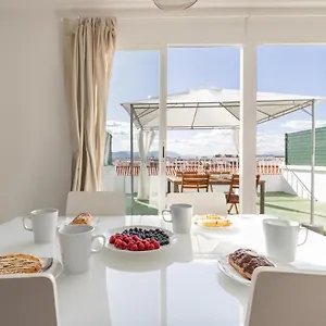 Fun Building By Homeabout Málaga